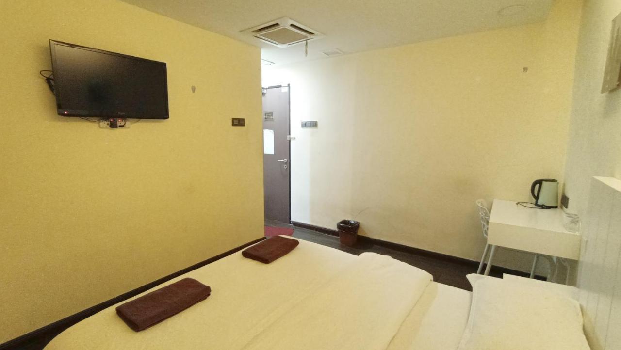 Oyo 90457 Borneo Eco-House Hashtag 12 Boutique Hotel Kota Kinabalu Zewnętrze zdjęcie