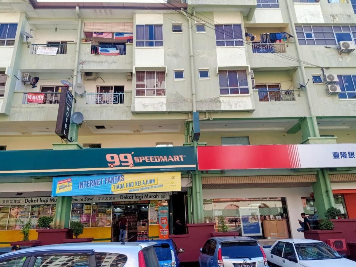 Oyo 90457 Borneo Eco-House Hashtag 12 Boutique Hotel Kota Kinabalu Zewnętrze zdjęcie