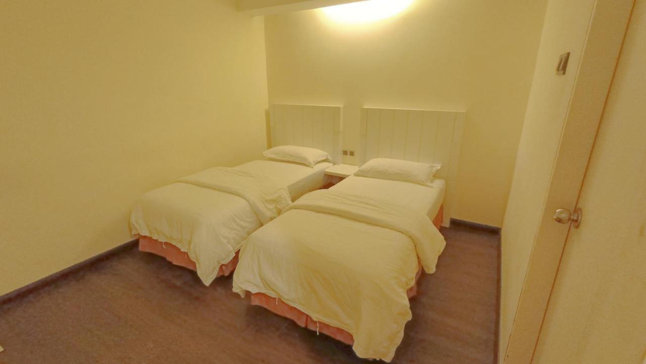 Oyo 90457 Borneo Eco-House Hashtag 12 Boutique Hotel Kota Kinabalu Zewnętrze zdjęcie